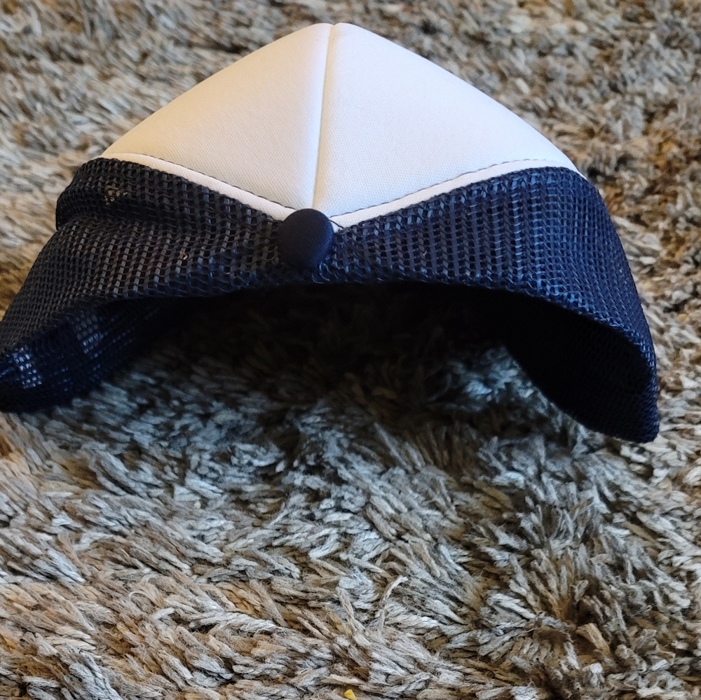 NWT! F45 White Blue Hertiage Trucker Peacoat Snap Back Hat OS - Picture 6 of 10